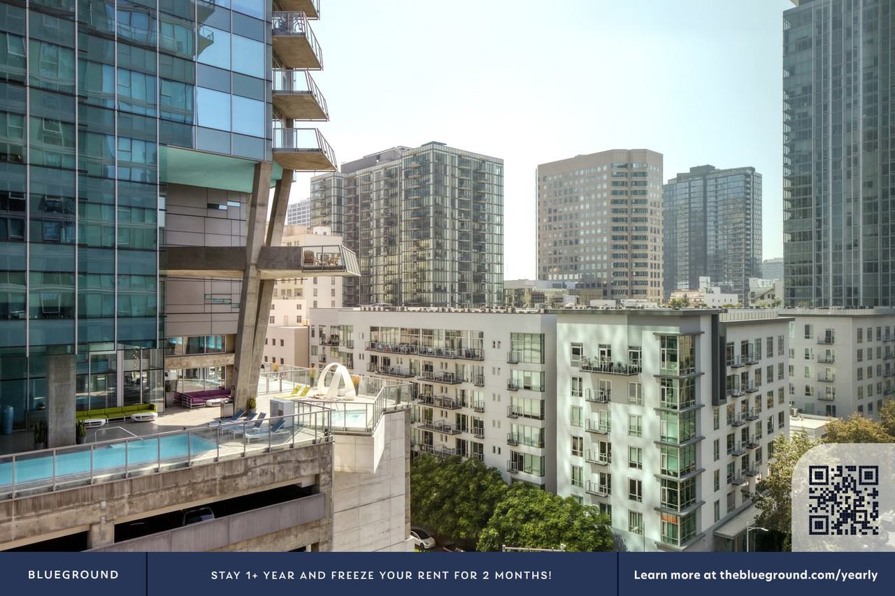 700 W 9th St #801 - Photo 7 of 42