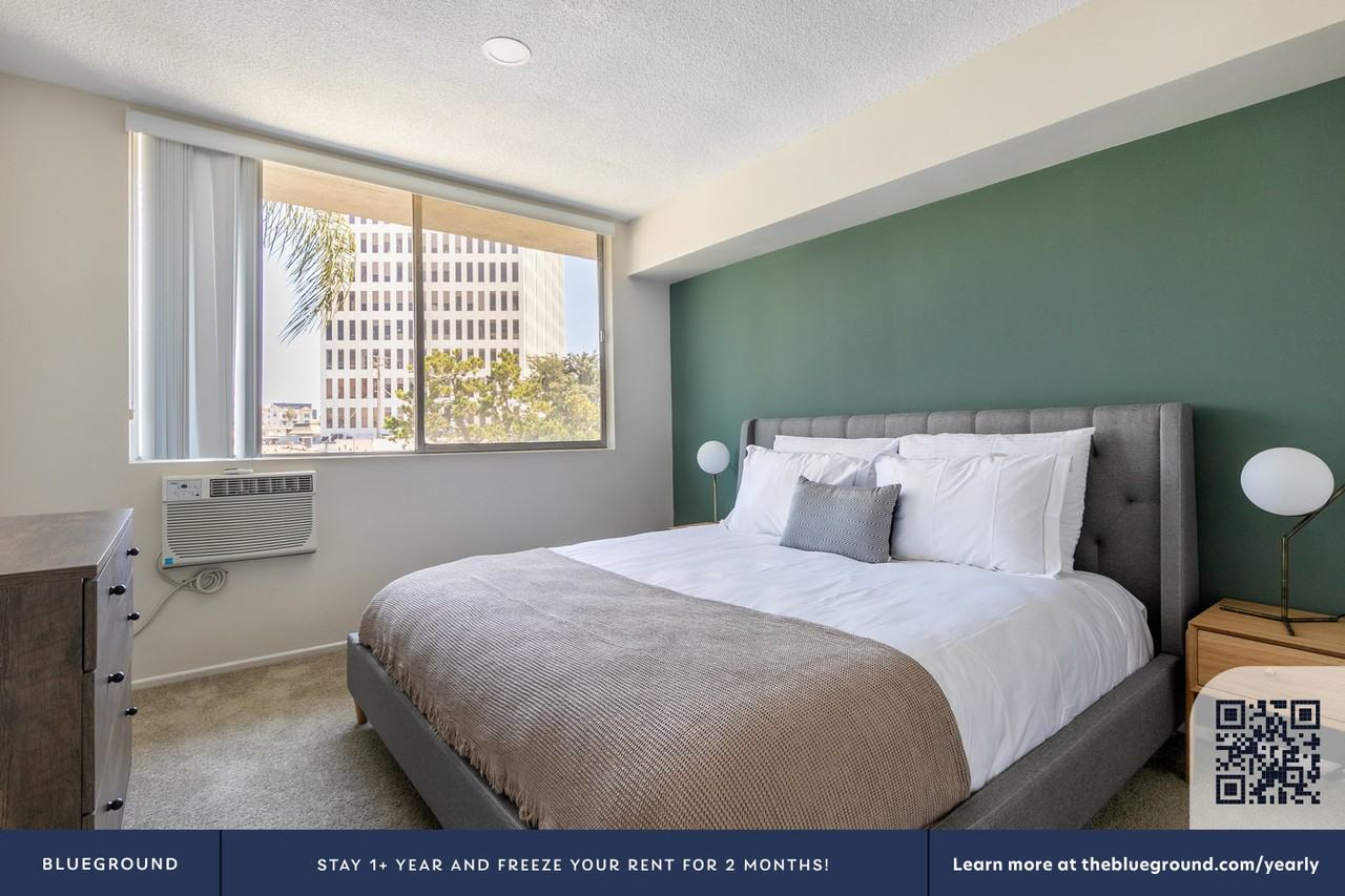 11645 Gorham Avenue - Photo 7 of 21