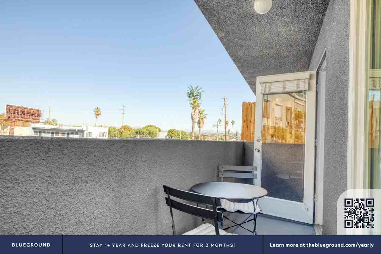 12427 W Jefferson Blvd #567 - Photo 7 of 24