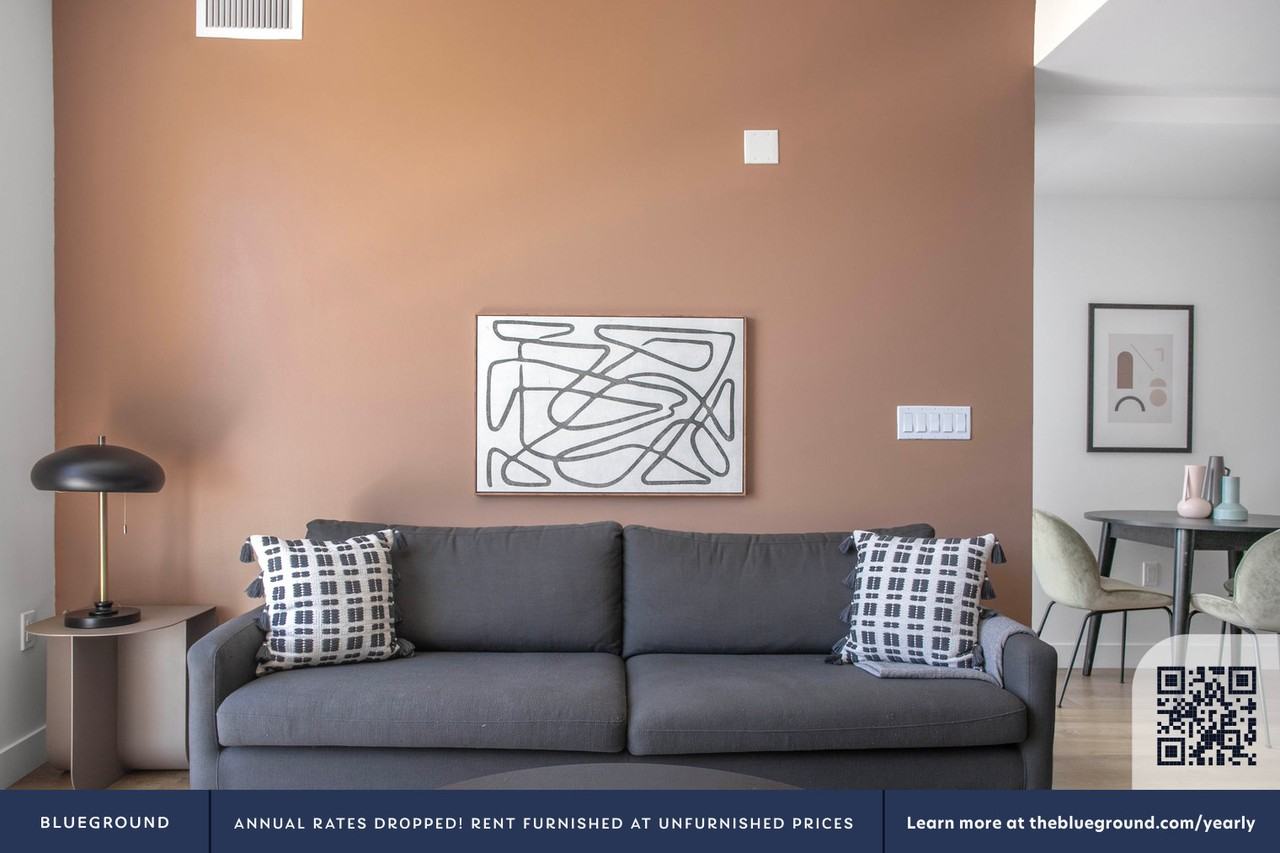 8809 Washington Boulevard - Photo 4 of 41