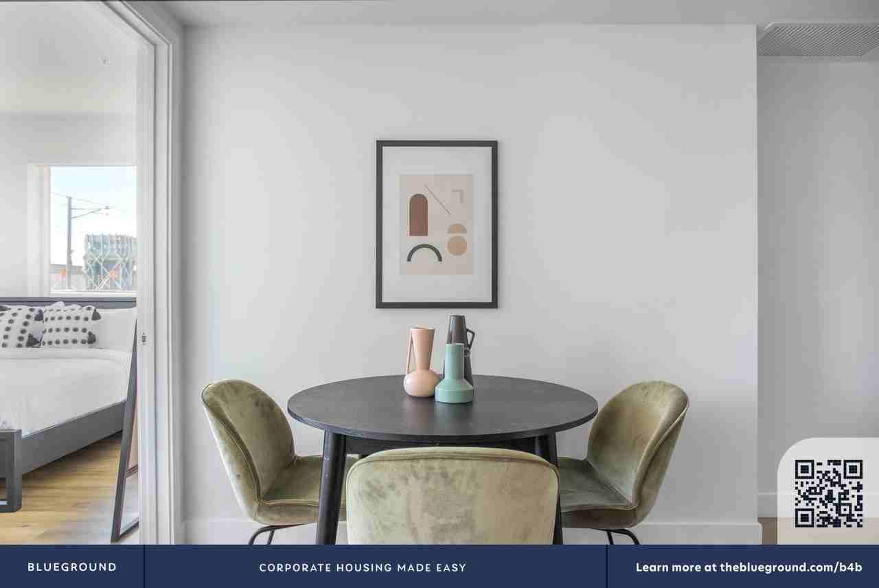 8809 Washington Boulevard - Photo 6 of 41