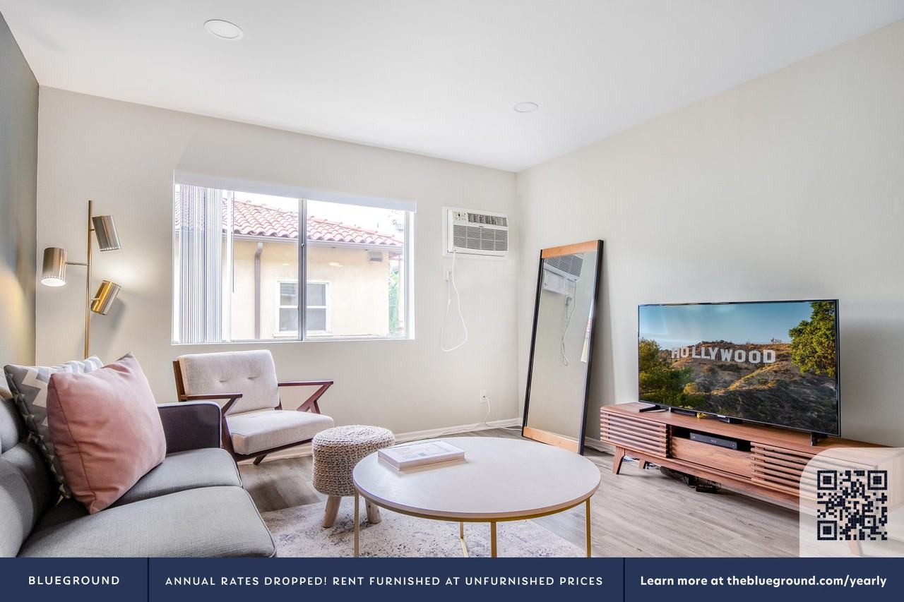 2039 North Las Palmas Avenue #117 - Photo 3 of 18