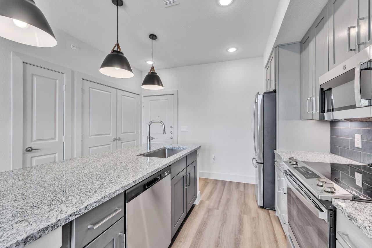 Pyland Ranch - Photo 7 of 50