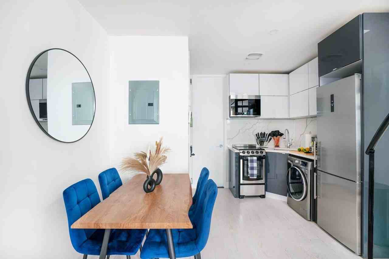 315 East 78th Street - Photo 5 of 50