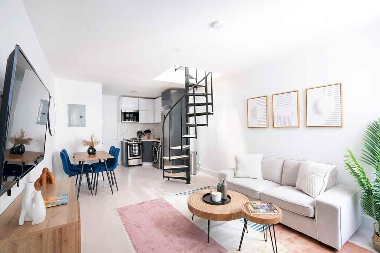 315 East 78th Street - Photo 2 of 50