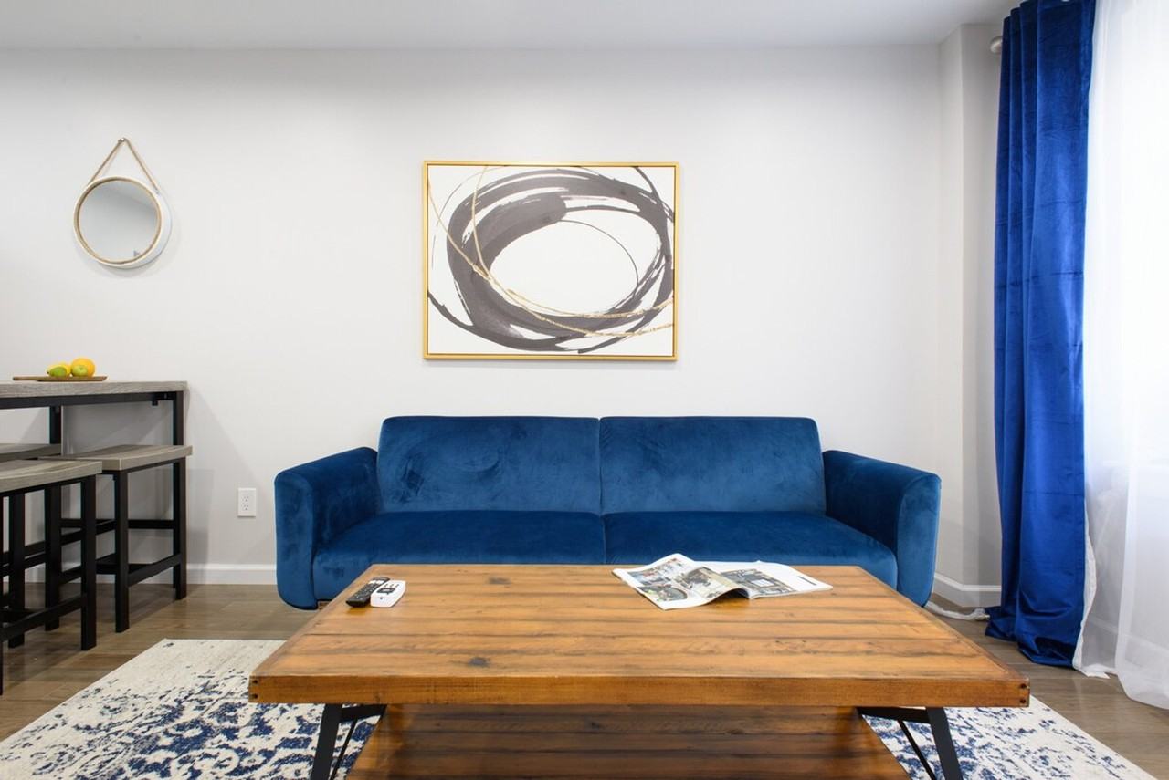 350 East 19th Street - Photo 2 of 10