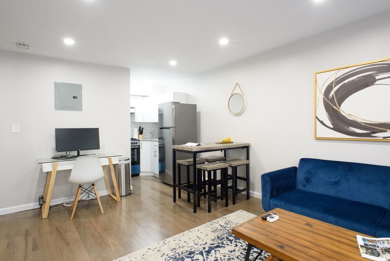 350 East 19th Street - Photo 3 of 10