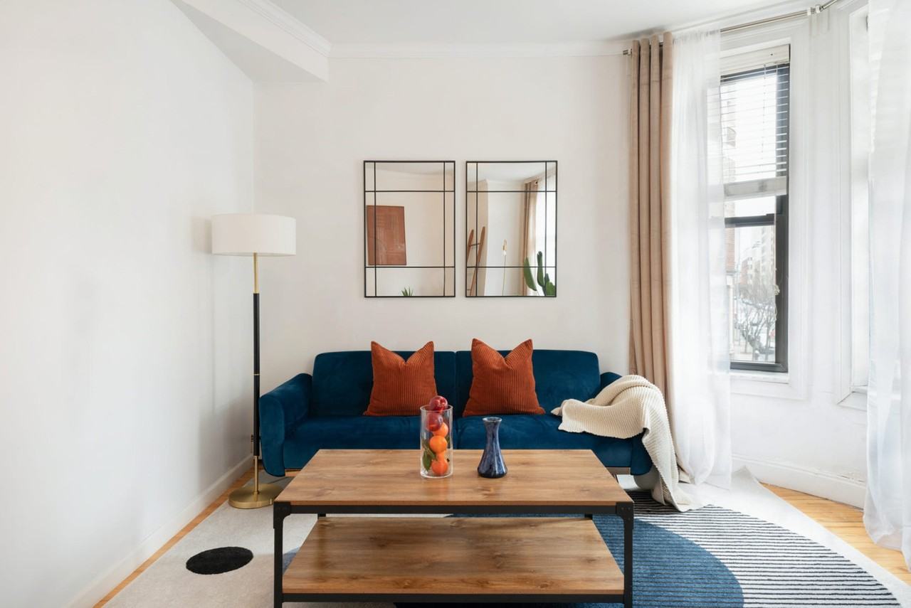 Greenwich Street 679 - Photo 3 of 22