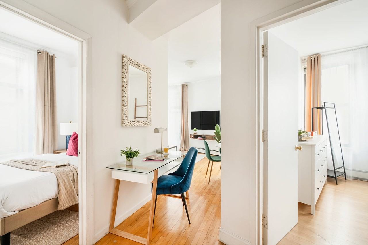 679 Greenwich St #1021917P - Photo 5 of 13