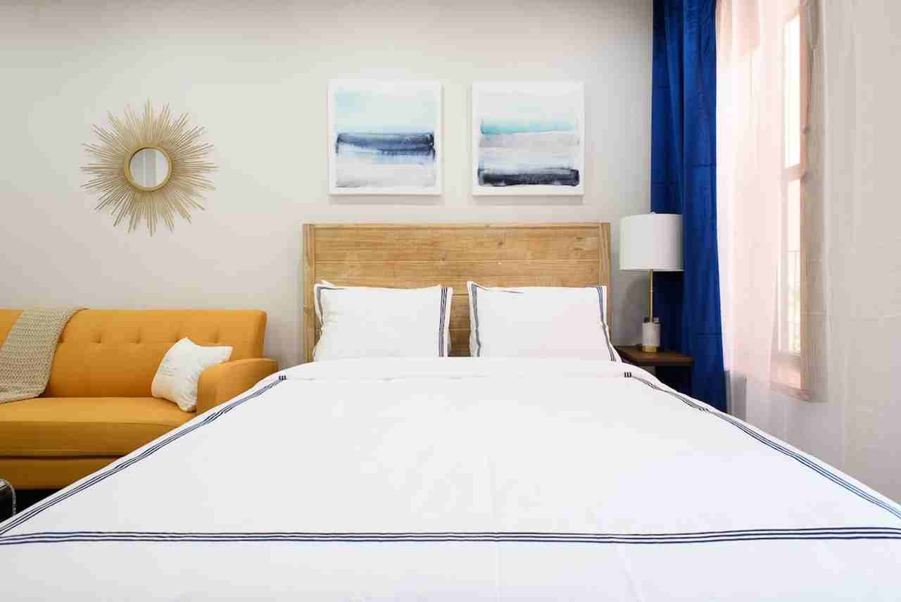 1597 York Ave #1021931P - Photo 4 of 22