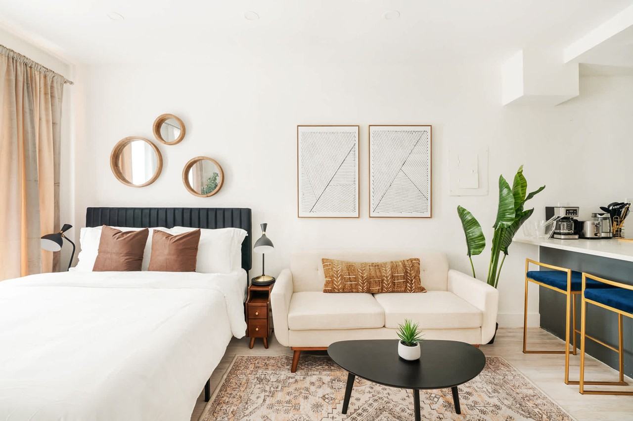 1597 York Ave #1021951P - Photo 2 of 19