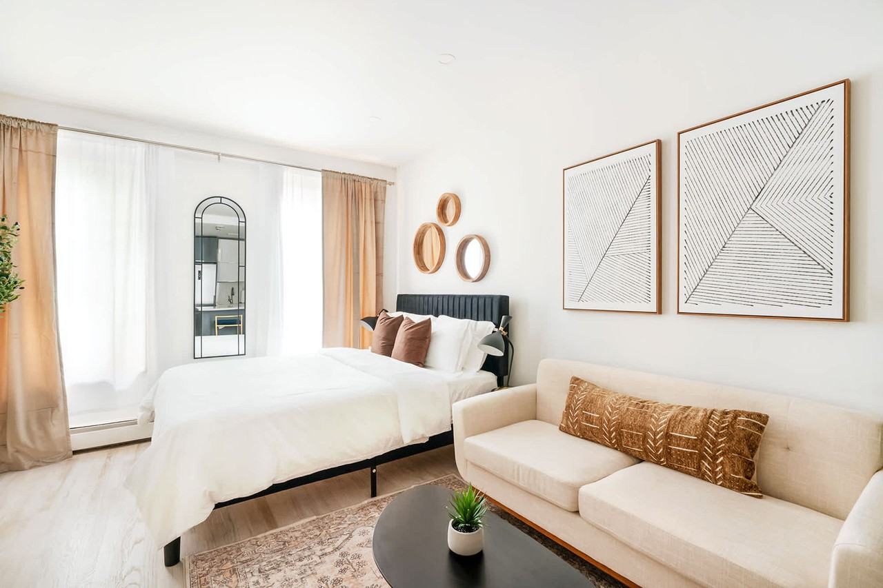 1597 York Ave #1021951P - Photo 7 of 19