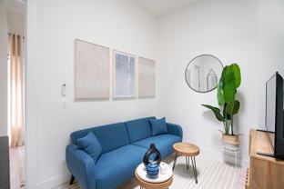 515 W 48th St - Photo 1 of 1
