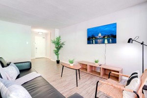 featured image of 2111 Richmond Hwy