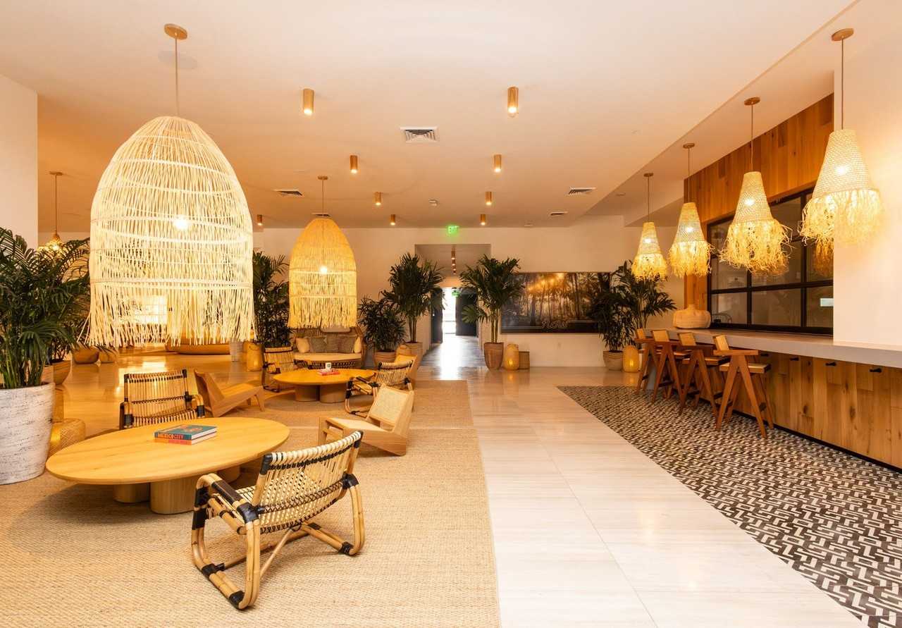 221 Southwest 1st Avenue - Photo 7 of 11