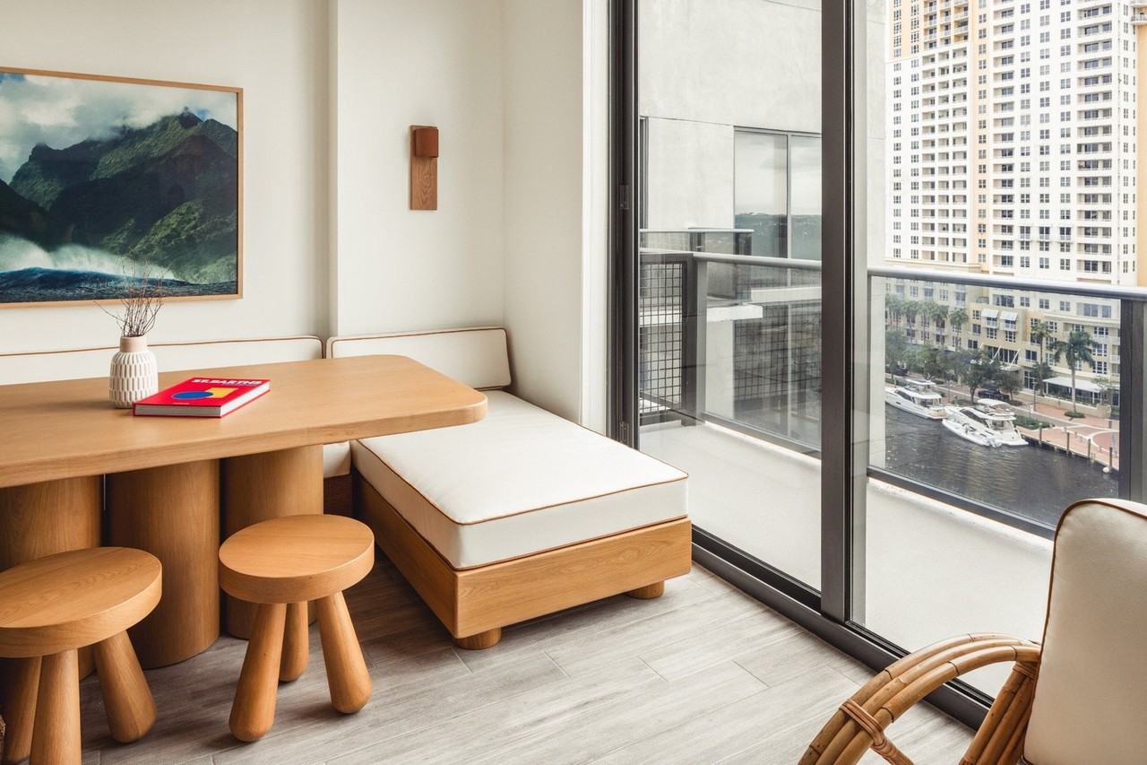 221 Southwest 1st Avenue - Photo 2 of 11