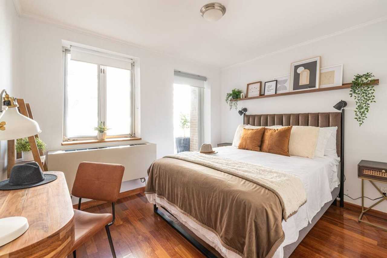 209 W 20th St #1013666P - Photo 7 of 10