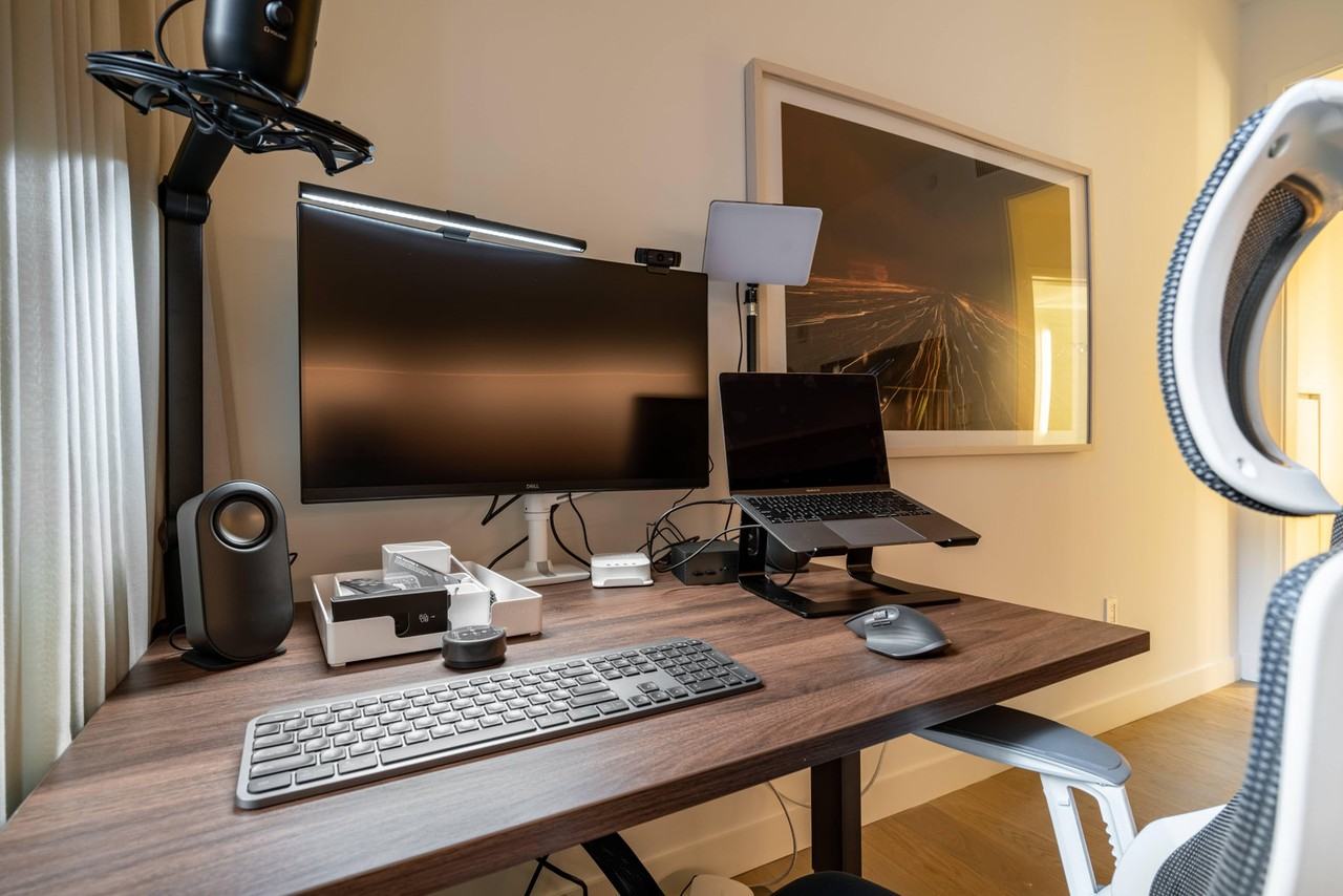 84 William Street - Photo 3 of 26