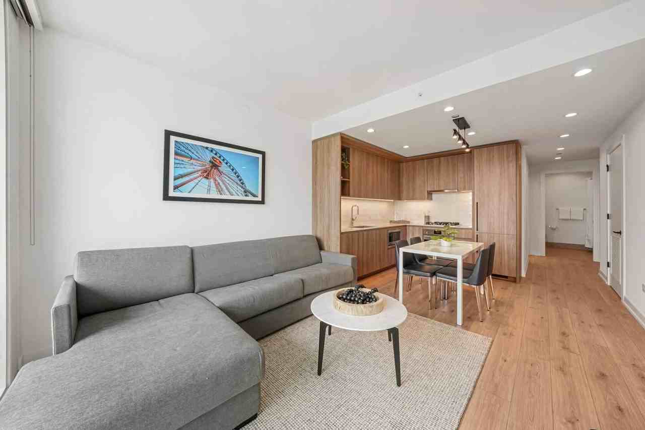 540 North Orleans Street - Photo 2 of 23