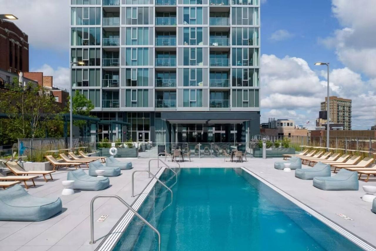 540 North Orleans Street - Photo 7 of 23