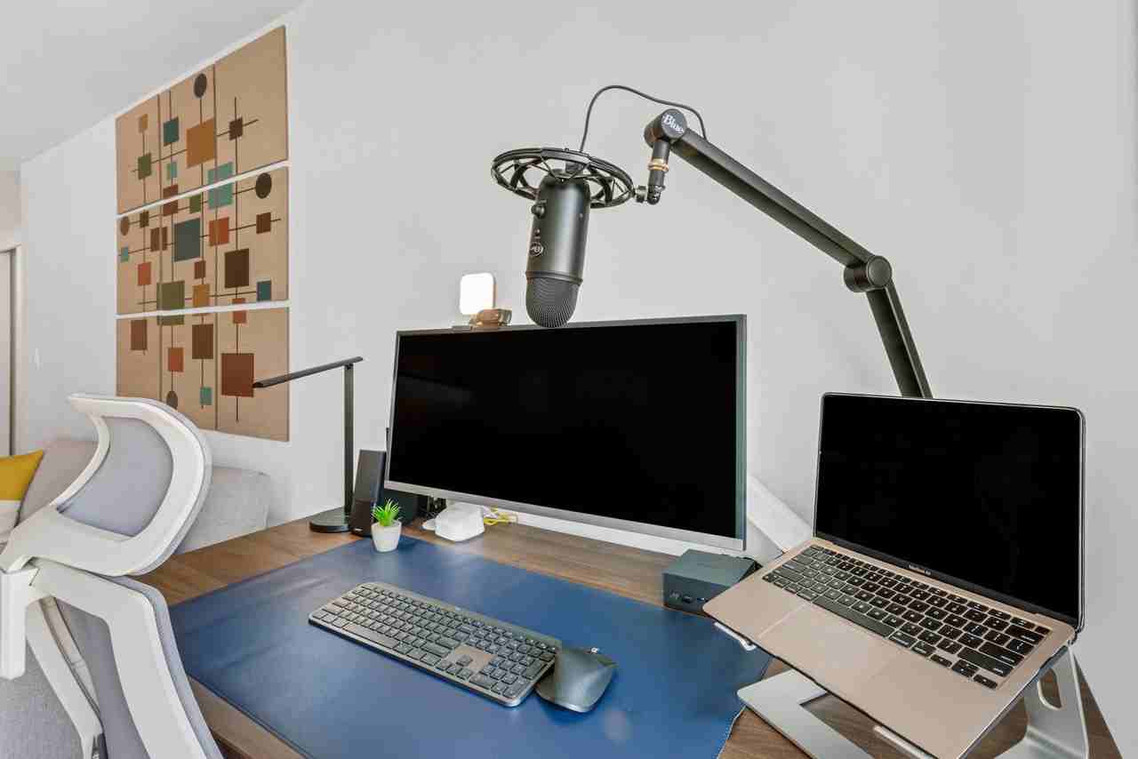 64B W 37th St #379047P - Photo 2 of 35