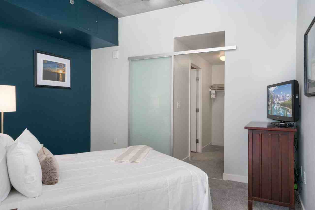 1511 Champa St #1013125P - Photo 7 of 10