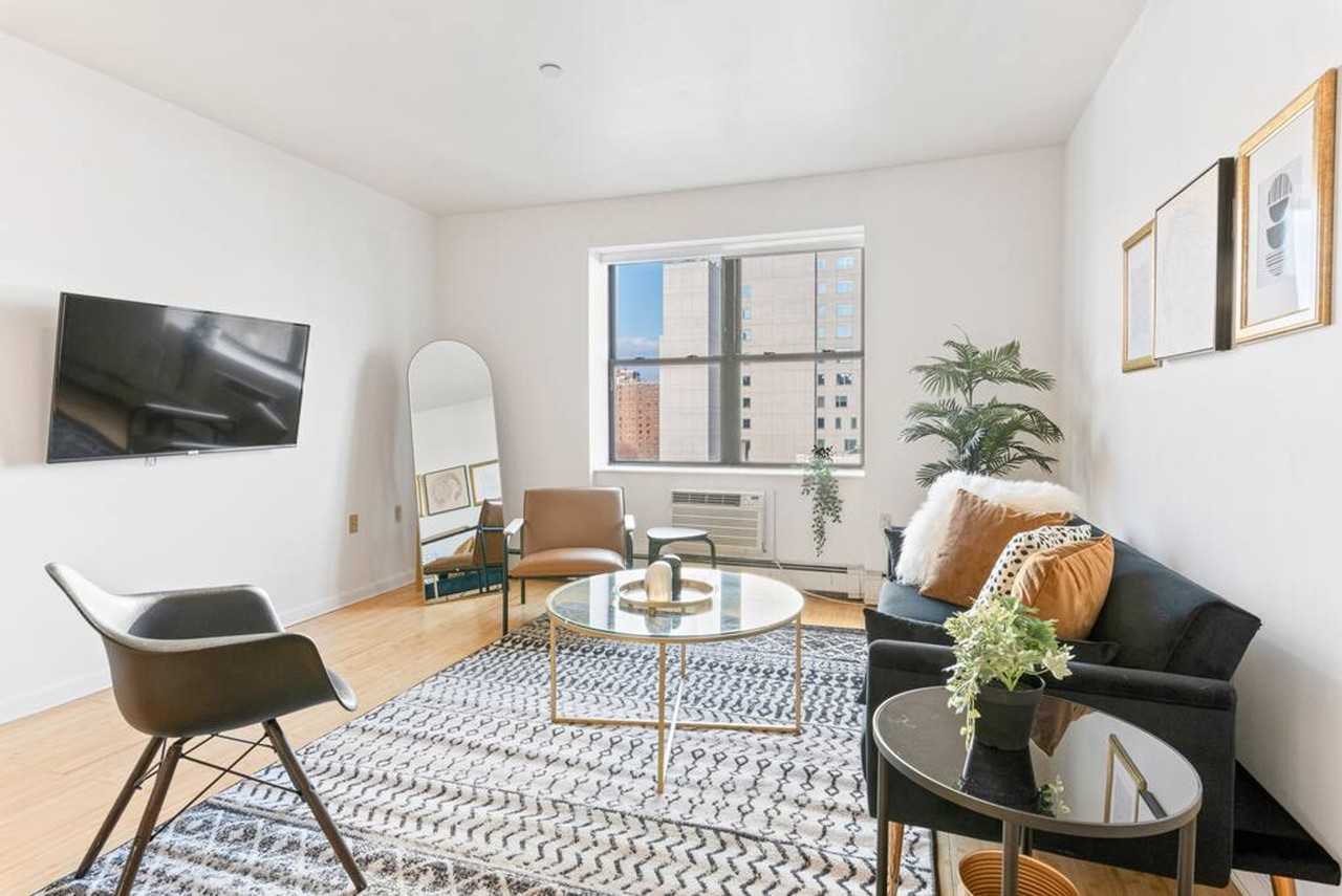 115 E 102nd St #1013672P - Photo 2 of 14