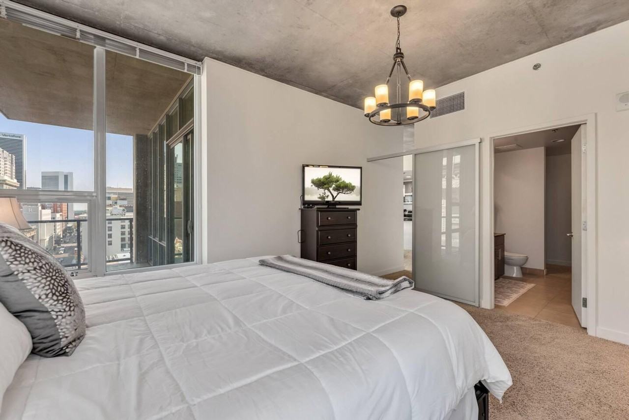 1431 Curtis St #1013133P - Photo 6 of 17