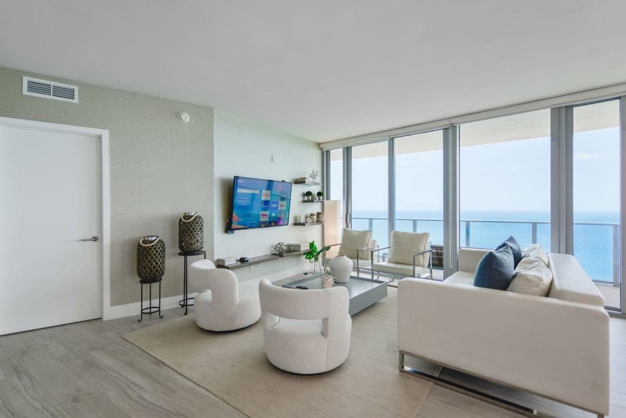 4111 South Ocean Drive - Photo 2 of 44