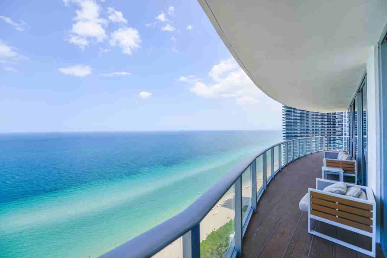 4111 South Ocean Drive - Photo 3 of 44