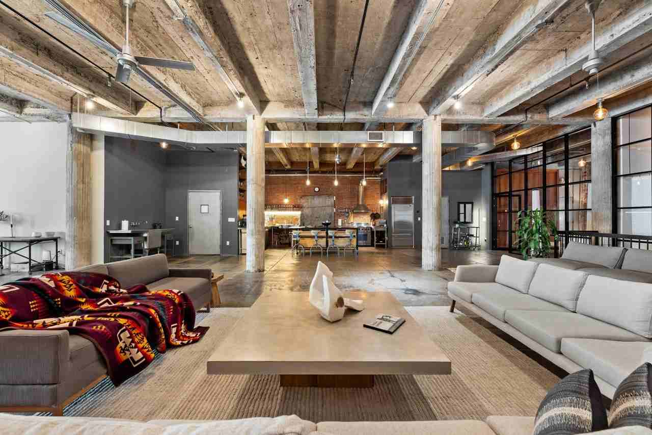 Greenwich St #1013736P - Photo 2 of 29