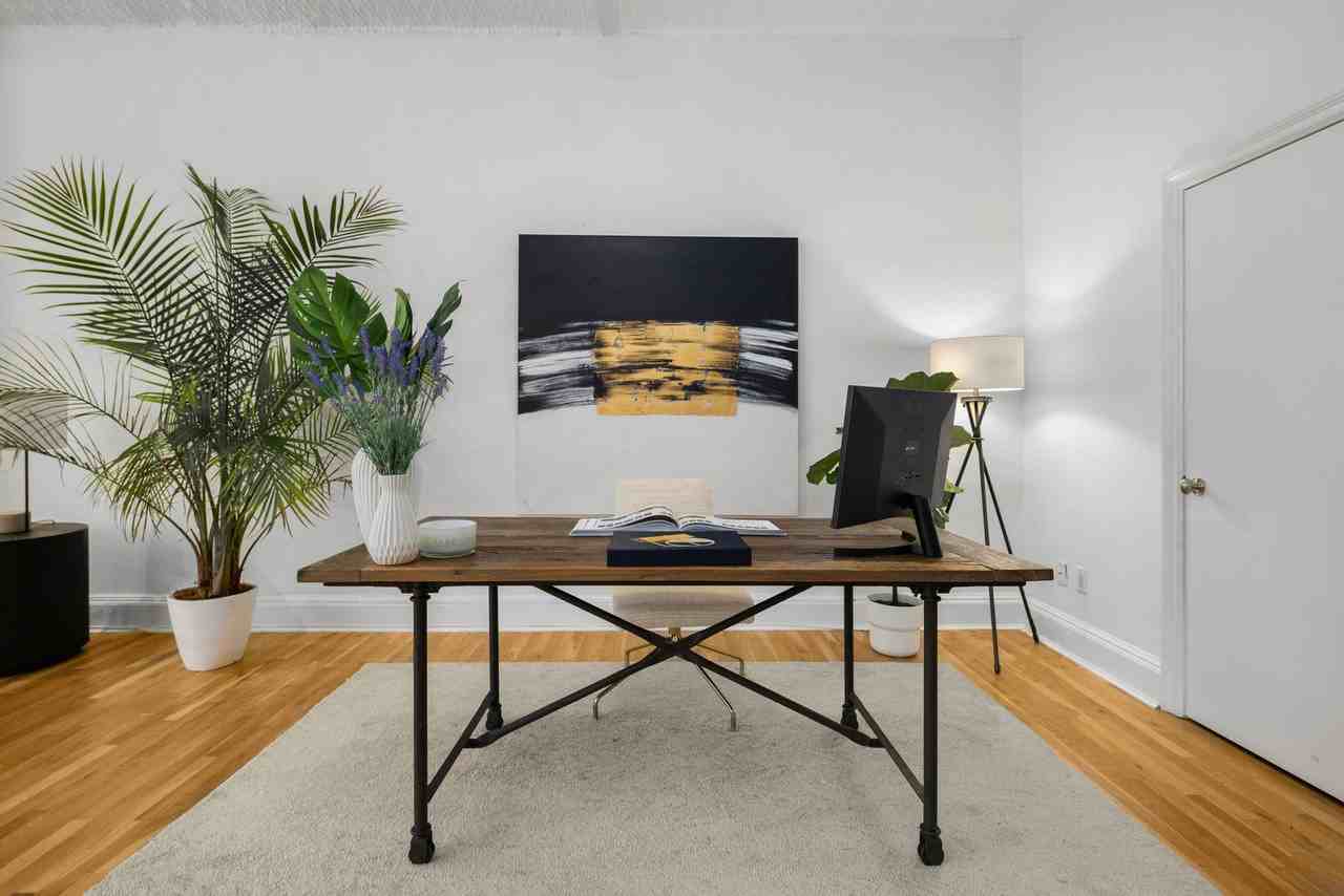 508 Broadway - Photo 2 of 36