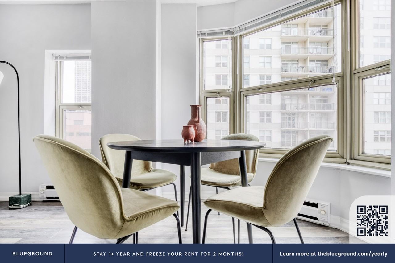 8 West Chestnut Street - Photo 7 of 21