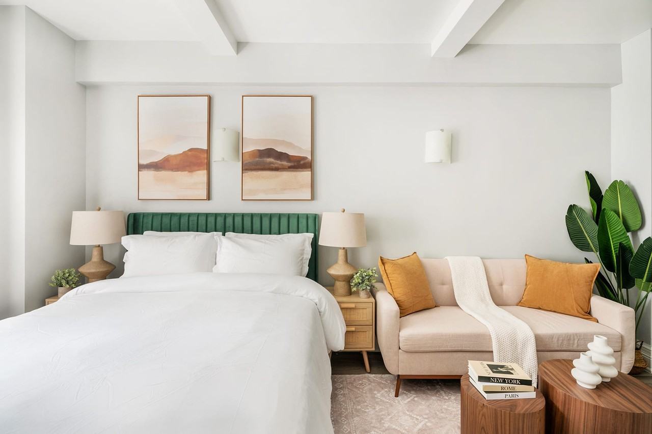 234 W 73rd St #1028822P - Photo 6 of 25