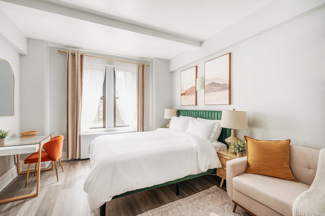 234 W 73rd St #1028822P - Photo 7 of 25