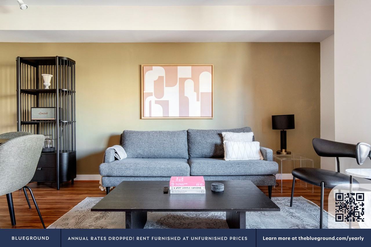 2500 Clarendon Boulevard - Photo 3 of 41