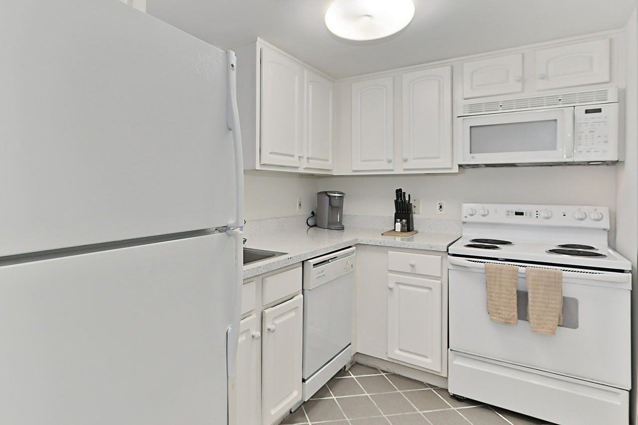 701 E St Nw #1012949P - Photo 3 of 5