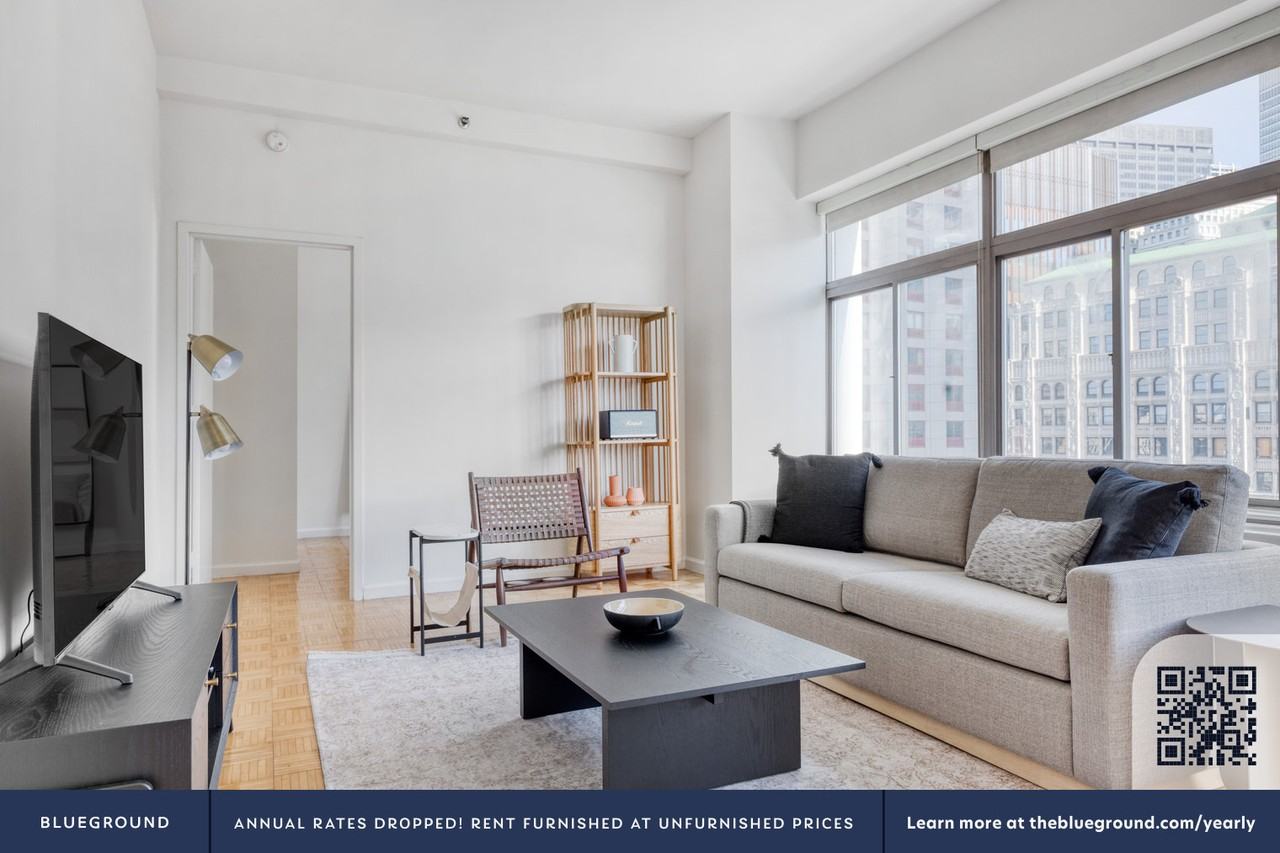 90 Washington Street - Photo 3 of 31