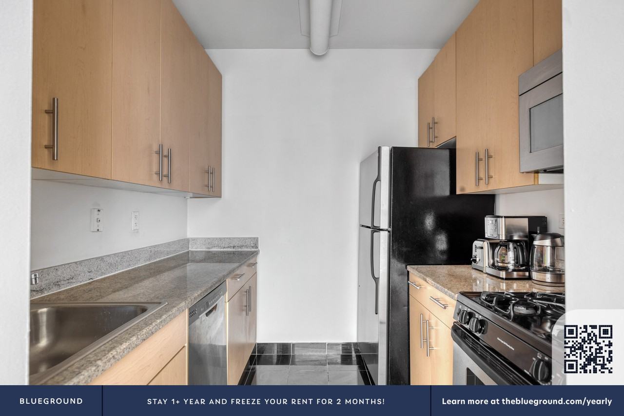 90 Washington Street - Photo 7 of 31