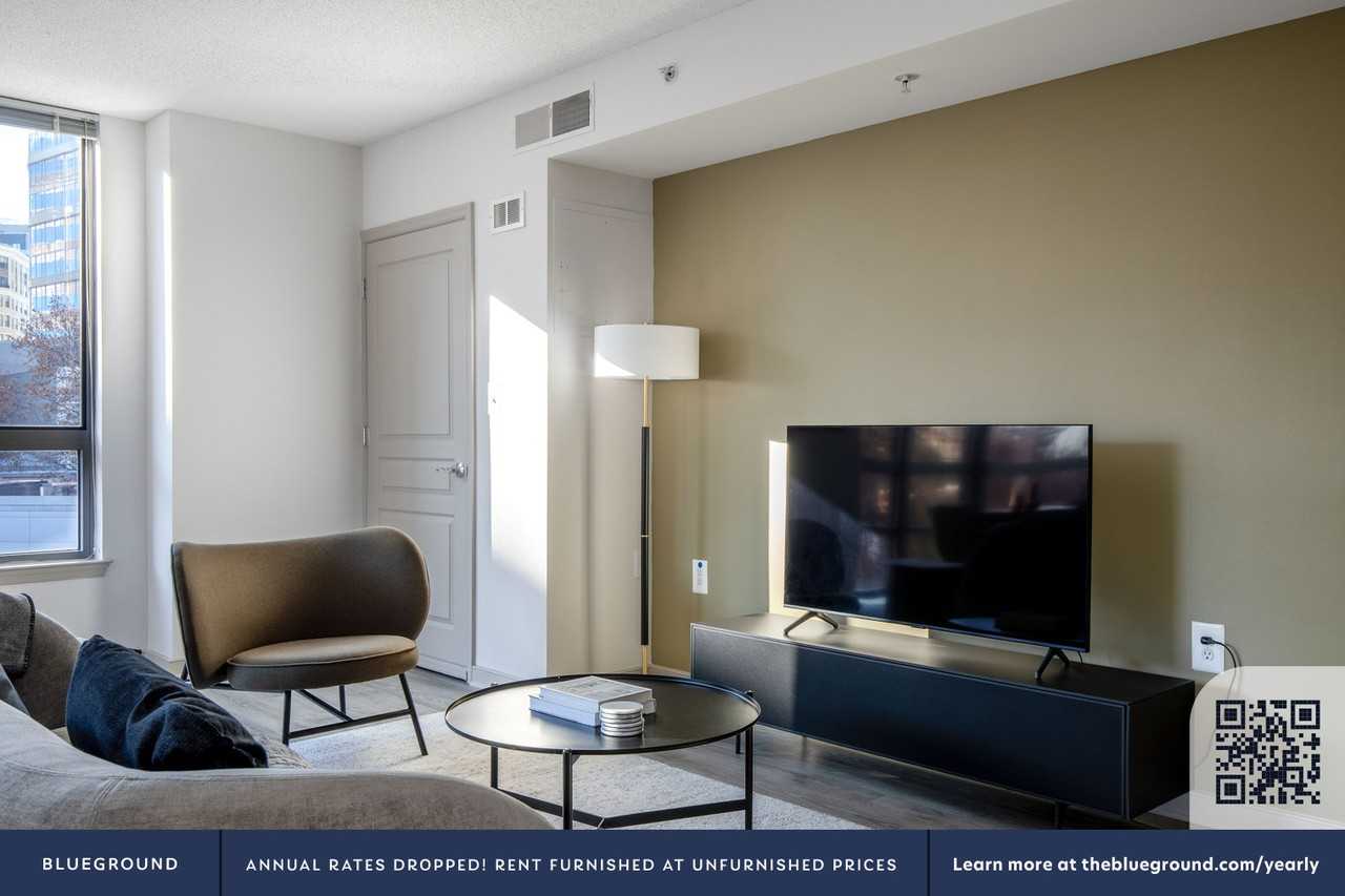 7707 Wisconsin Avenue - Photo 3 of 36