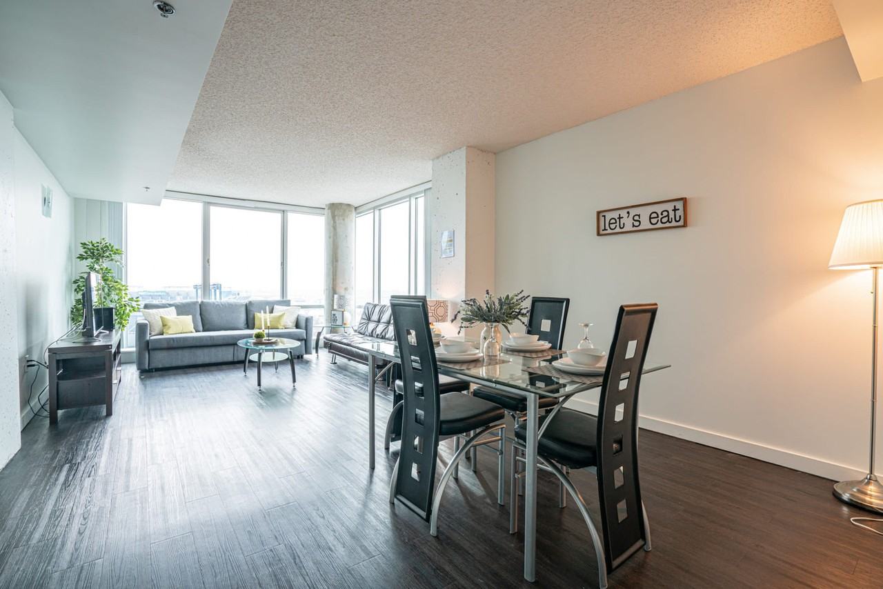 511 W Pratt St #1013809P - Photo 4 of 33