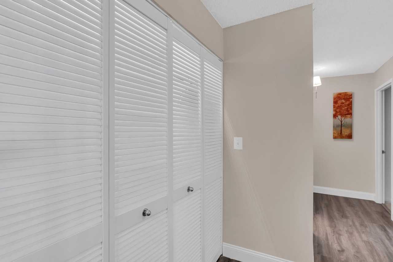 2231 Crystal Dr #1013819P - Photo 5 of 31