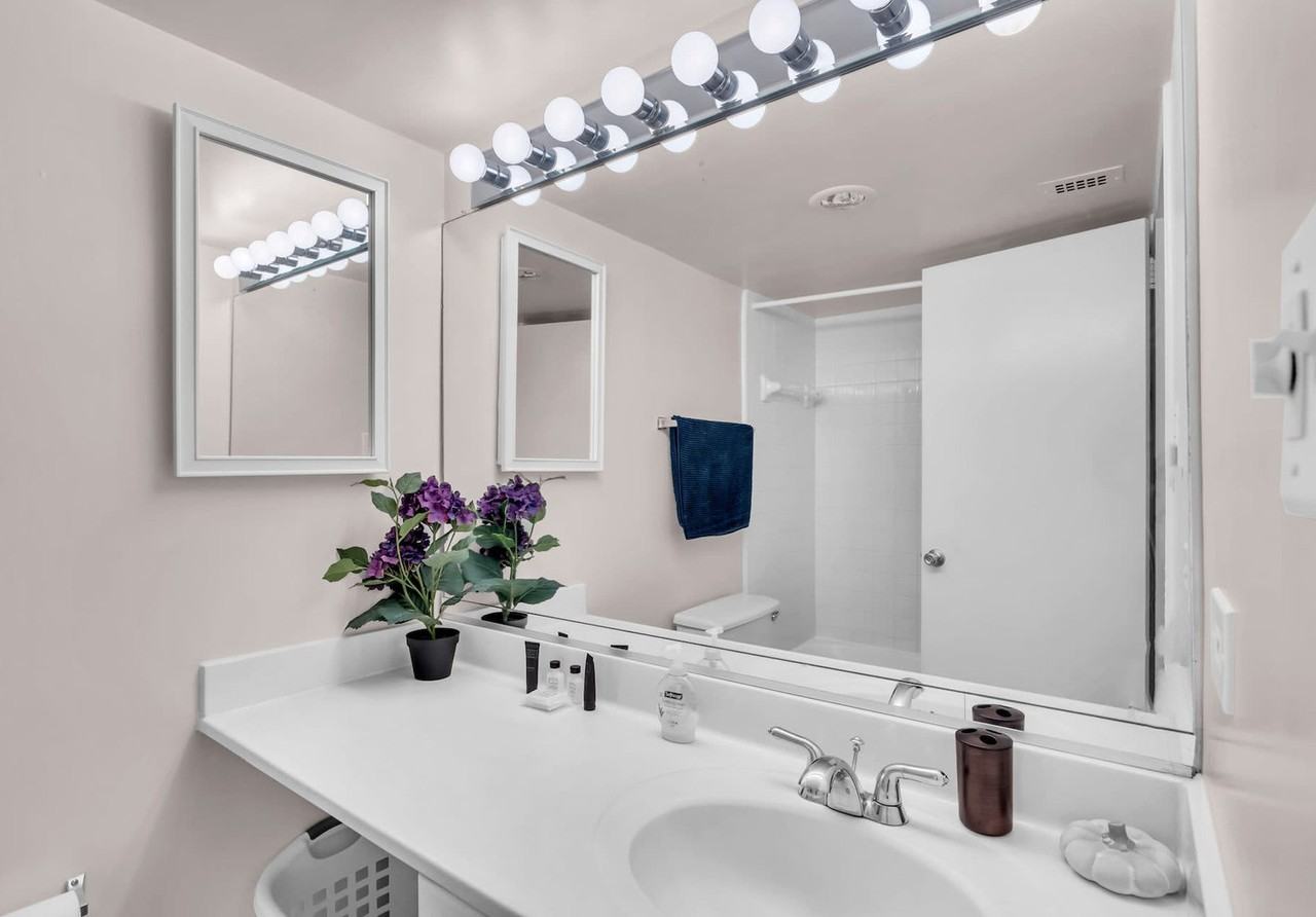 2231 Crystal Dr #1013819P - Photo 7 of 31