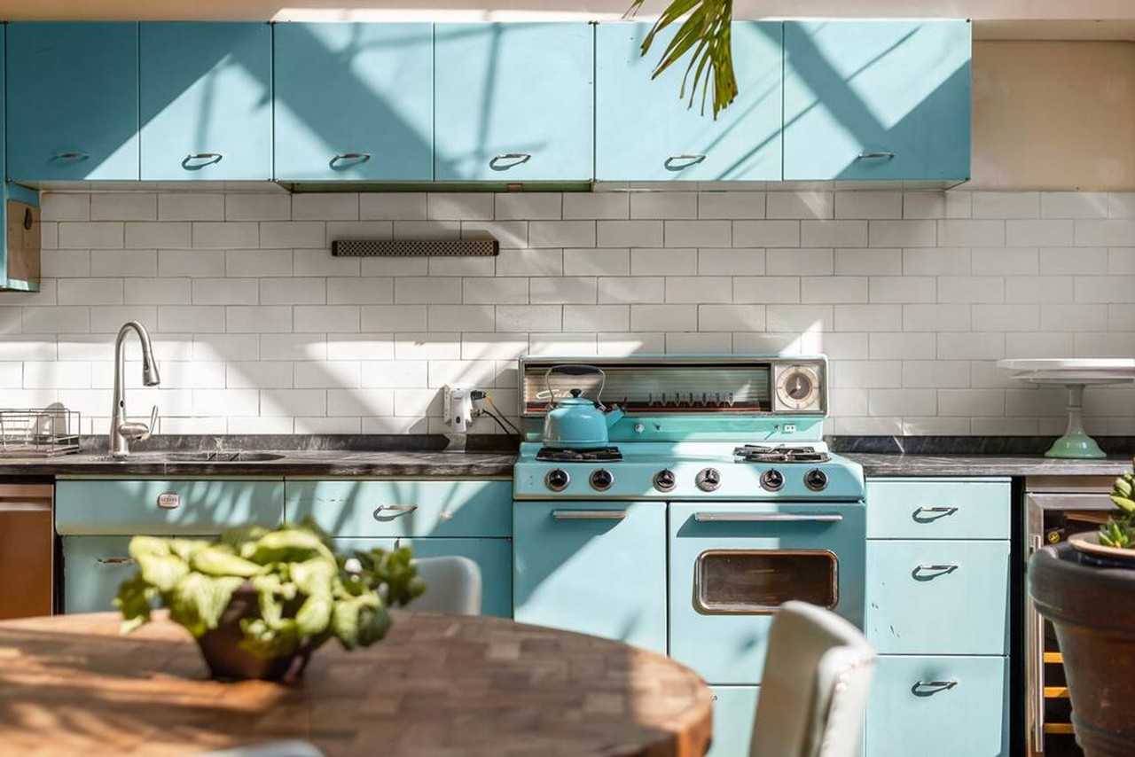 70 West 3rd Street - Photo 6 of 24