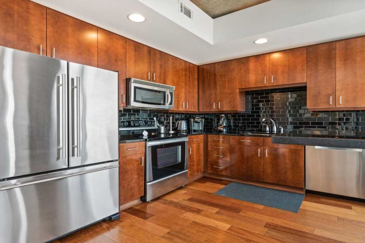 1701 Chestnut Pl #1013148P - Photo 3 of 16