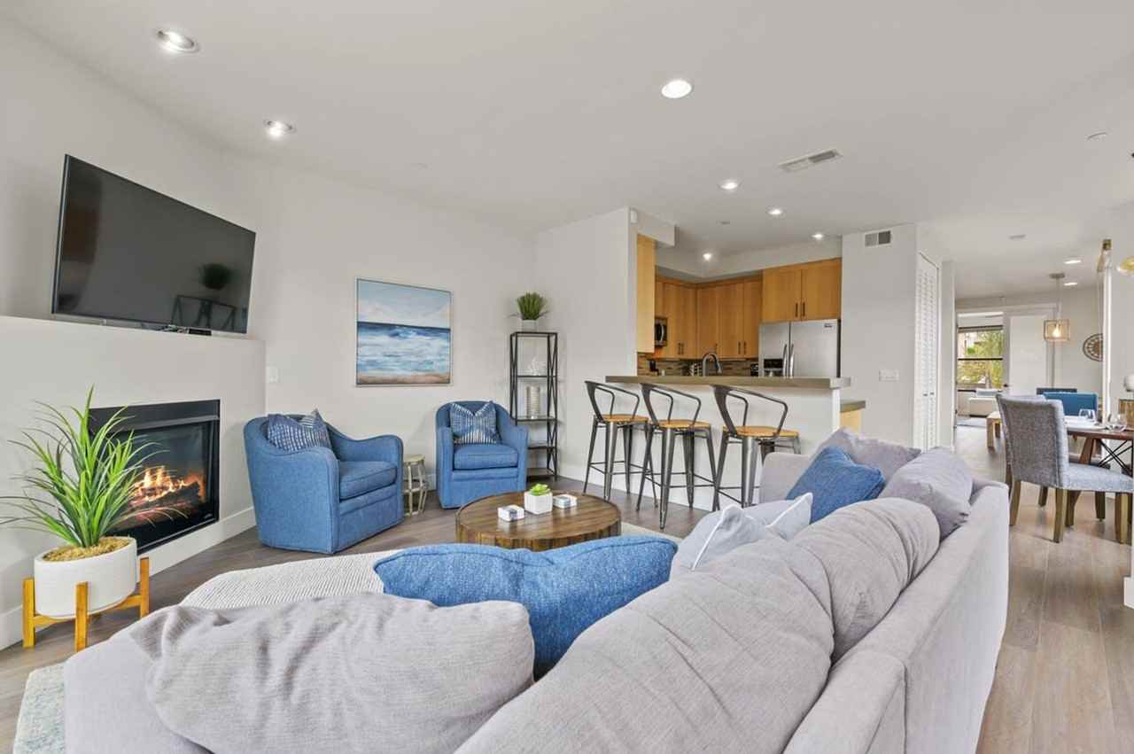 1328 Thomas Ave #1024462P - Photo 2 of 40