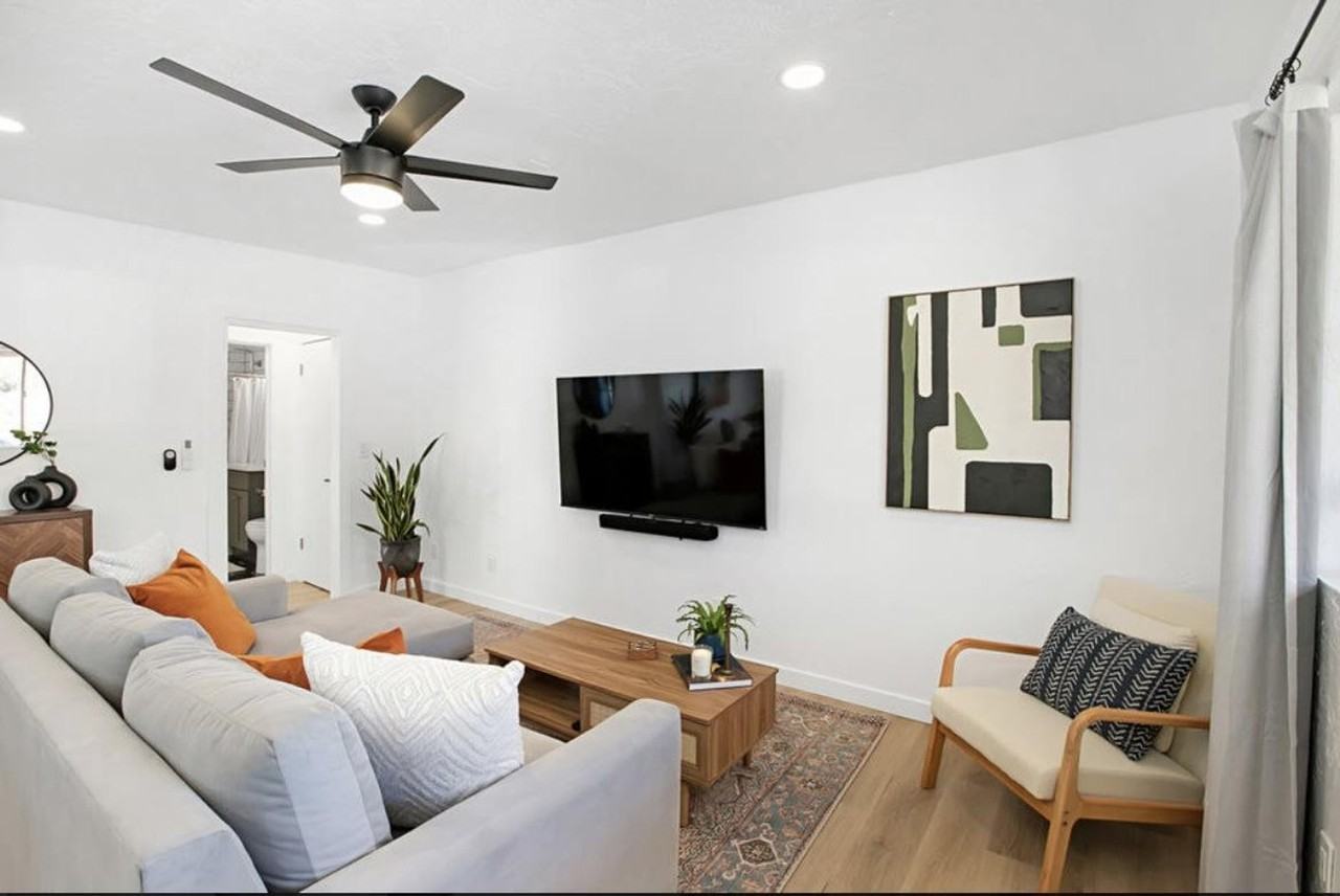 Cedar St #1035830P - Photo 2 of 16