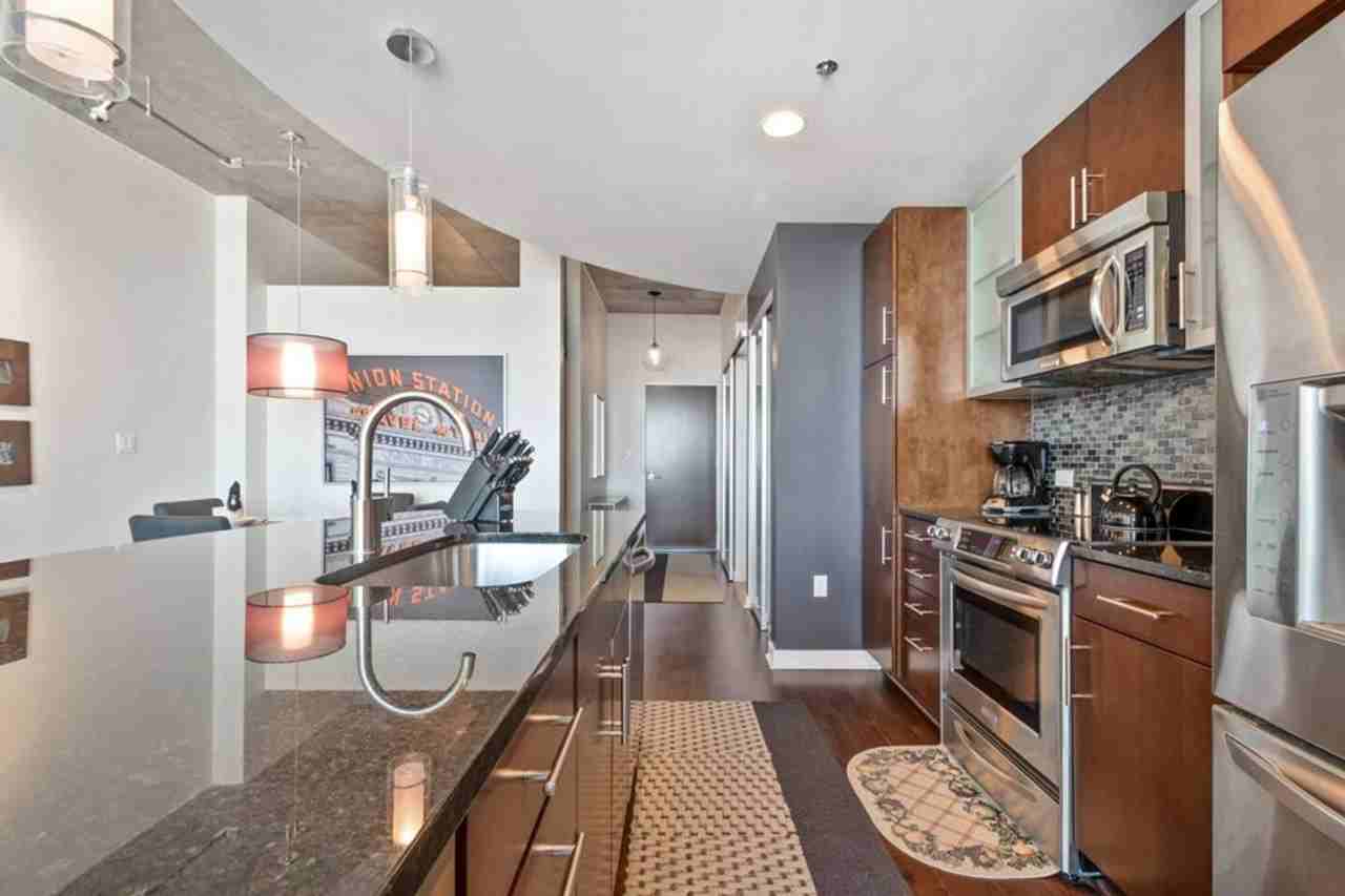 1515 Champa St #1013128P - Photo 7 of 13