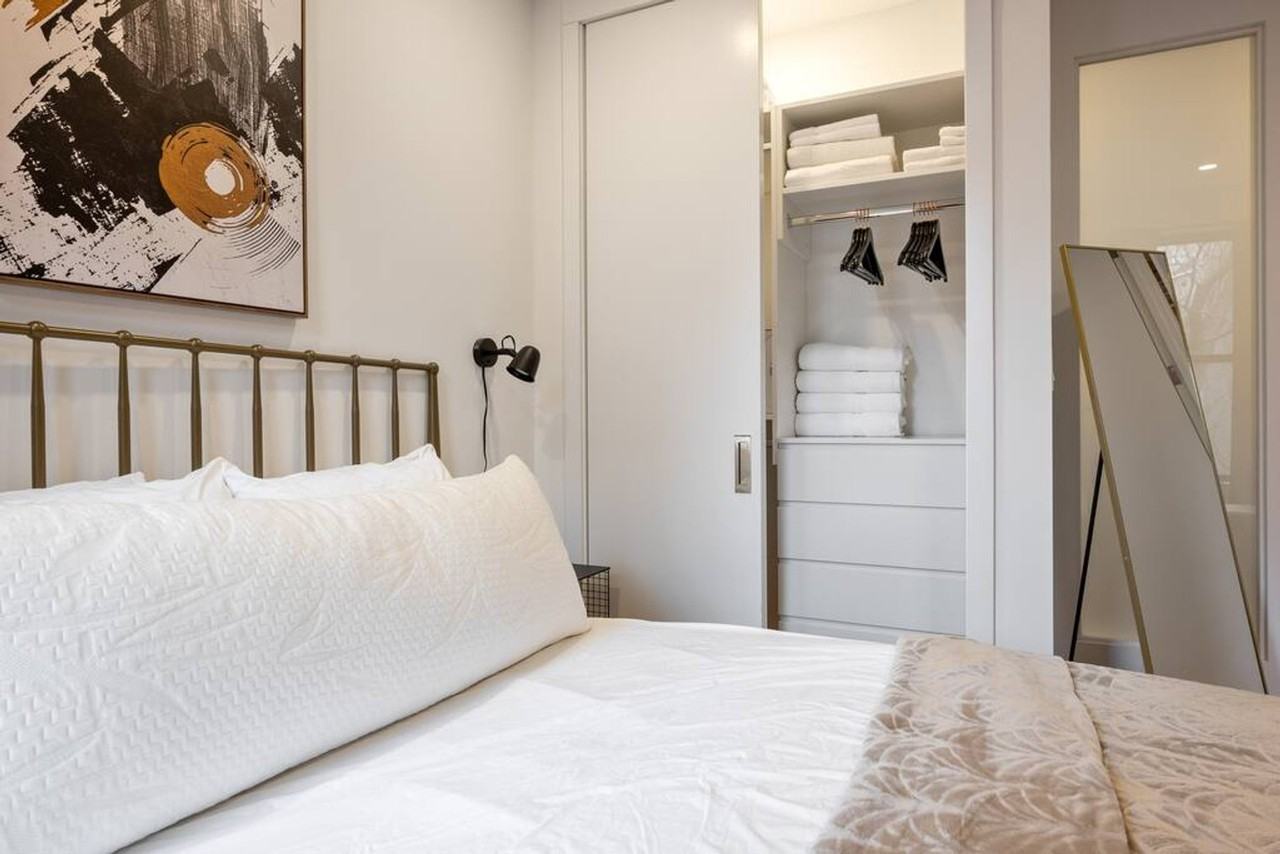 829 9th Ave #1013660P - Photo 4 of 19