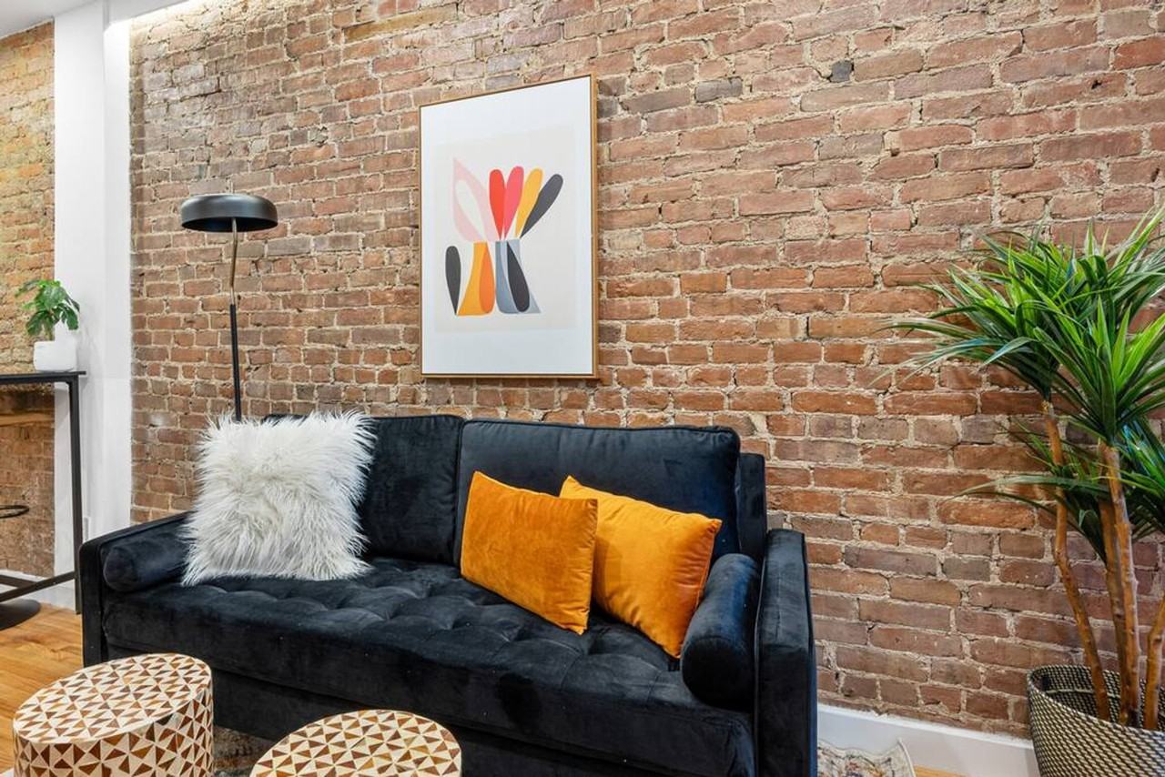 829 9th Ave #1261203P - Photo 2 of 19